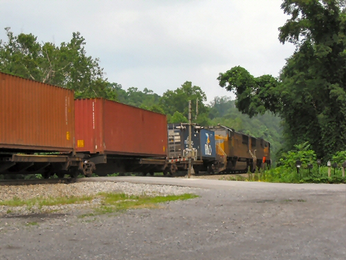 NS train.